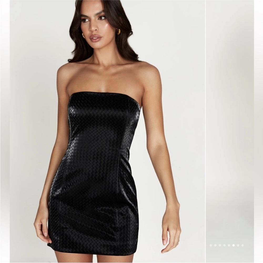 Black Strapless Dress